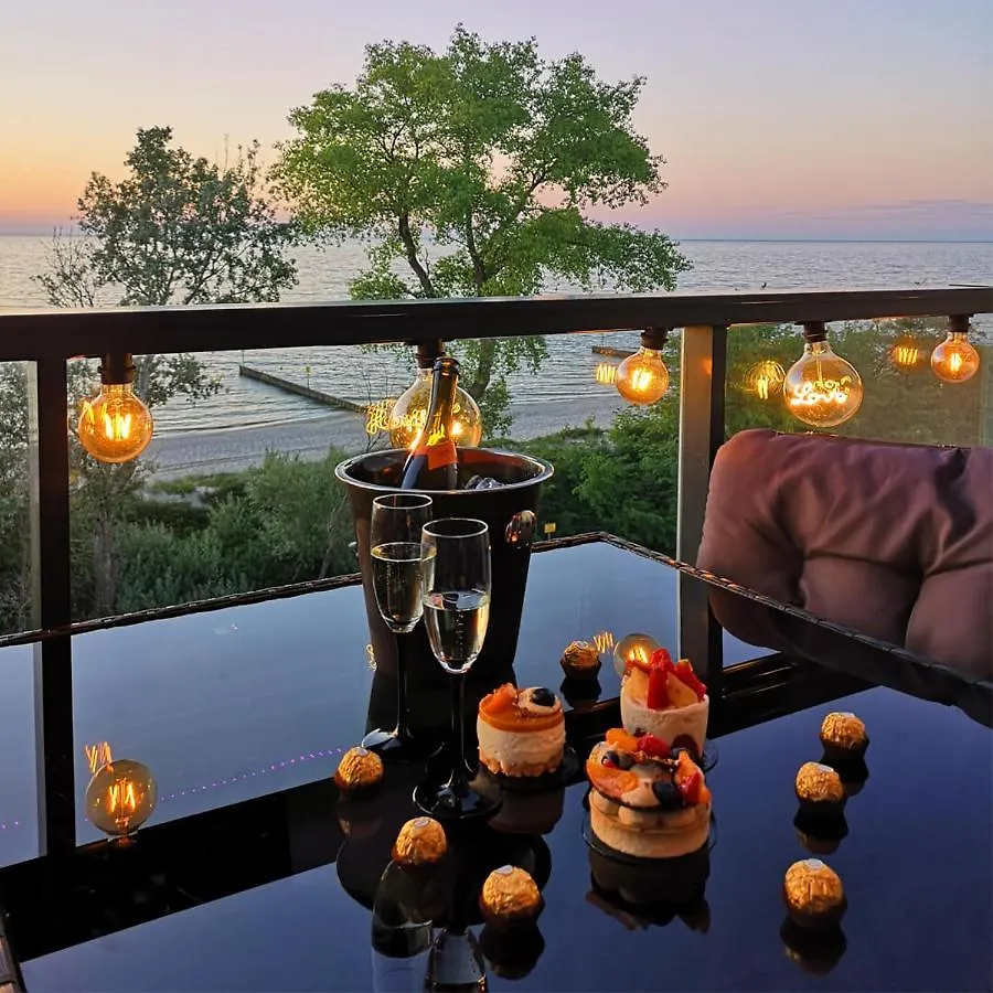 Sea View Moss Vip Apartment Kolobrzeg